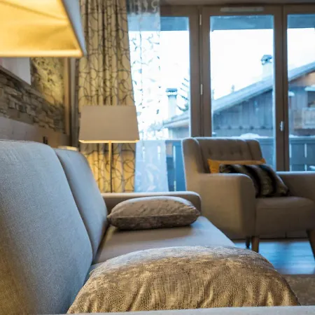 Moderne A 1550 Avec Box Electrique Et Wifi - Fr-1-575-26 Courchevel