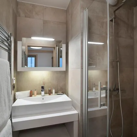 Moderne A 1550 Avec Box Electrique Et Wifi - Fr-1-575-26 公寓 *