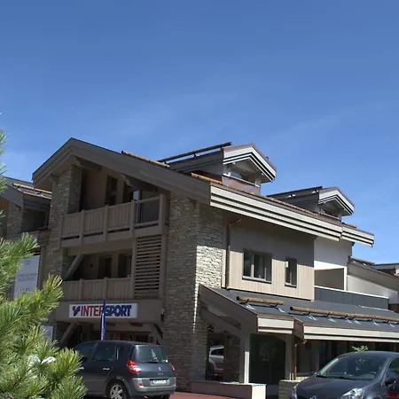 Apartament Moderne A 1550 Avec Box Electrique Et Wifi - Fr-1-575-26 Courchevel